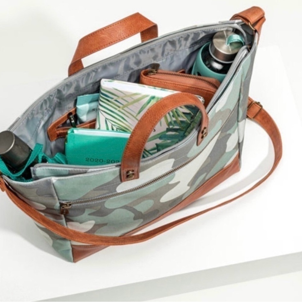 Thirty One Step Up Tote in Soft Camo with Monogram in Caramel Thread! Preowned!! - Picture 8 of 9